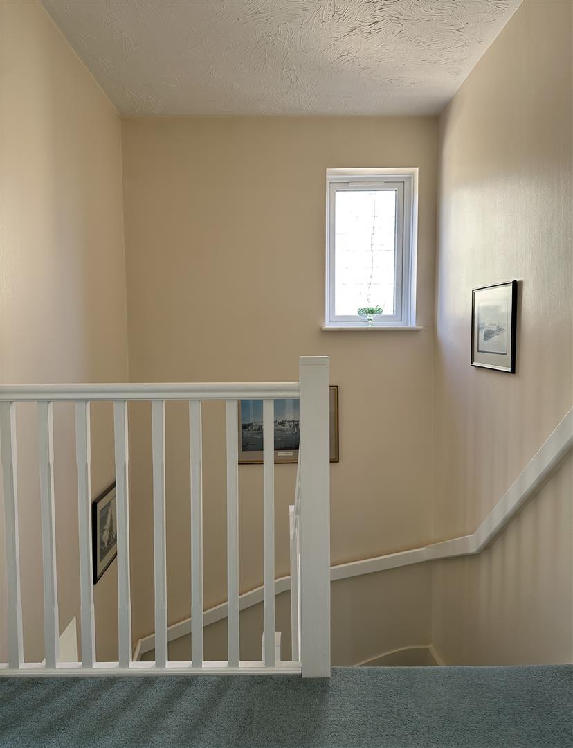 Drake Crescent, Chippenham